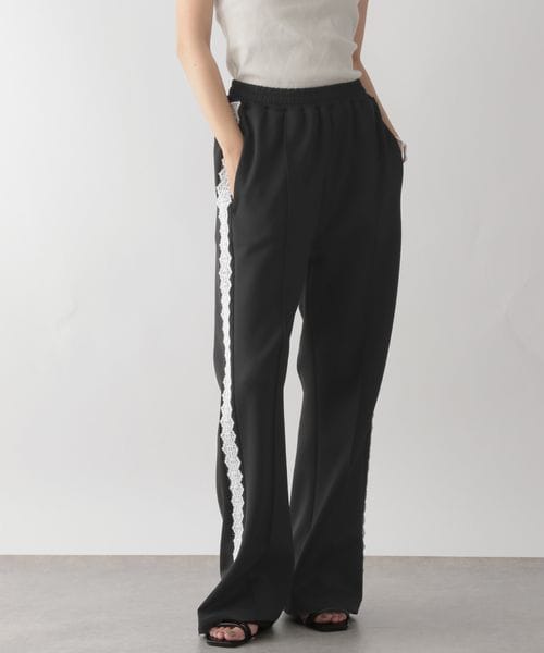 LOWRYS FARM（ローリーズファーム）の「サイドラインＺＩＰパンツ（パンツ・アイボリー08/ブラック09・FREE）」の13枚目の写真