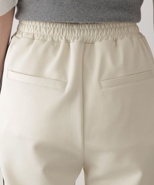LOWRYS FARM（ローリーズファーム）の「サイドラインＺＩＰパンツ（パンツ・アイボリー08/ブラック09・FREE）」の20枚目の写真
