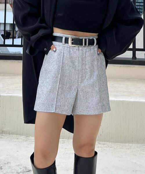 PAGEBOY(ページボーイ)の「ツイードピンタックショートパンツ(パンツ・オフホワイト05/ブラック09・F)」の4枚目の写真