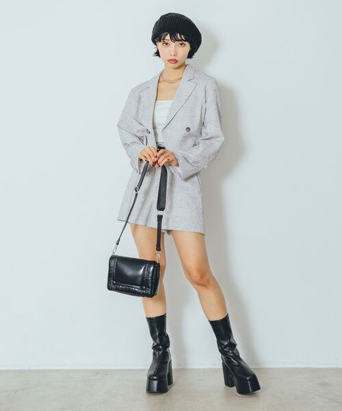 PAGEBOY(ページボーイ)の「ツイードピンタックショートパンツ(パンツ・オフホワイト05/ブラック09・F)」の7枚目の写真