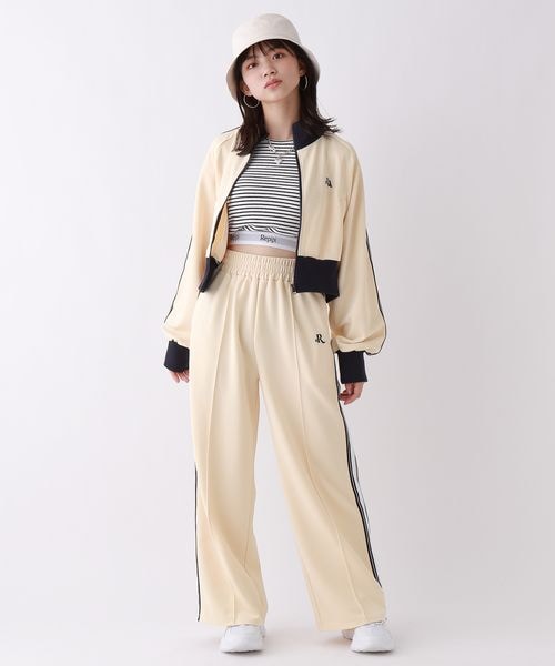 repipi armario（レピピ アルマリオ）の「☆WEB先行予約☆ワイドトラックパンツ（パンツ・アイボリー08/ブラック09/ピンク23/ライトブルー82・S(140~150cm)/M(150~160cm)/L(160cm~)）」の5枚目の写真