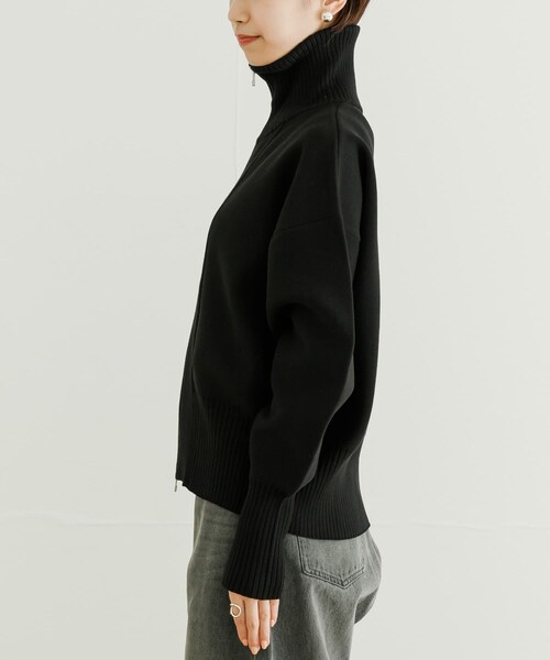 URBAN RESEARCH（アーバンリサーチ）の「フロントジップアップニット