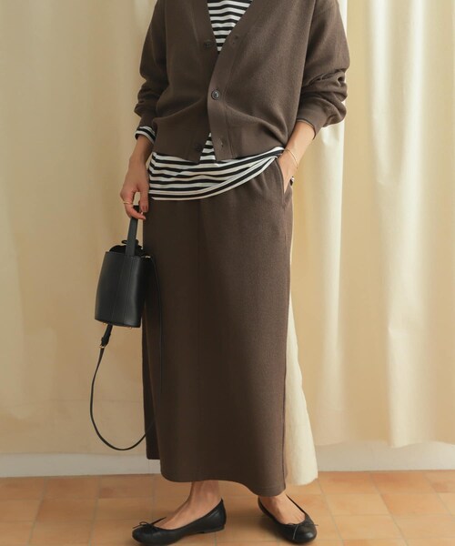 URBAN RESEARCH DOORS（アーバンリサーチドアーズ）の「『セットアップ対応』ブークレカットストレートスカート（スカート・レディース・L.BEIGE/CHARCOAL・M）」の17枚目の写真