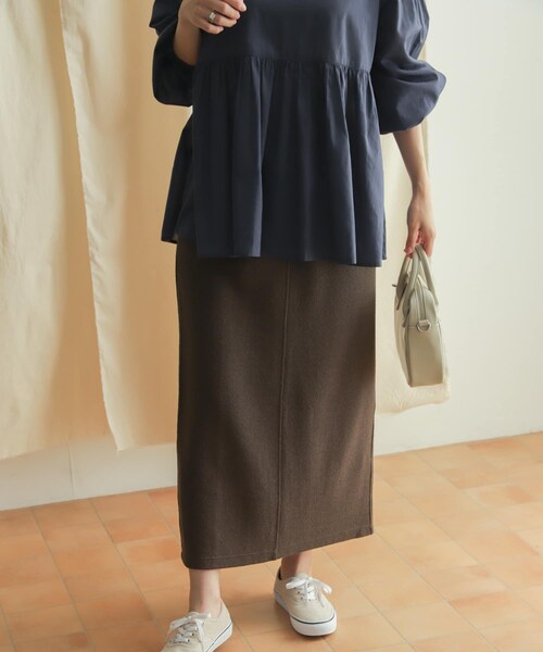 URBAN RESEARCH DOORS（アーバンリサーチドアーズ）の「『セットアップ対応』ブークレカットストレートスカート（スカート・レディース・L.BEIGE/CHARCOAL・M）」の12枚目の写真