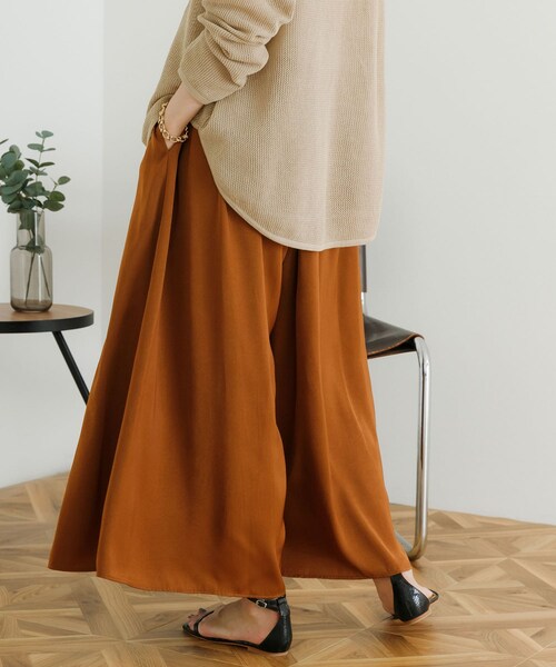 URBAN RESEARCH（アーバンリサーチ）の「ラップギャザースカーチョ（パンツ・レディース・CHARCOAL/L.KHAKI/CAMEL・FREE）」の16枚目の写真