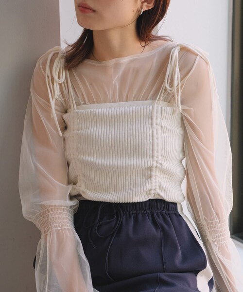 Kastane(カスタネ)の「【8.10(木)12:00発売/Thank Mat'l.】ニットビスチェ(その他トップス・レディース・アイボリー/ブルー/ブラック・F)」の1枚目の写真