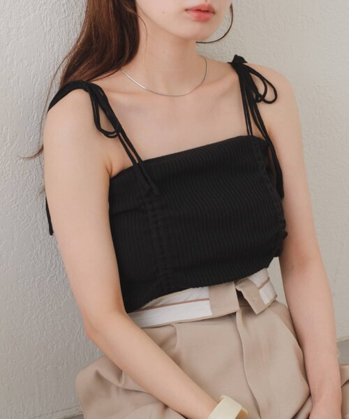 Kastane(カスタネ)の「【8.10(木)12:00発売/Thank Mat'l.】ニットビスチェ(その他トップス・レディース・アイボリー/ブルー/ブラック・F)」の2枚目の写真
