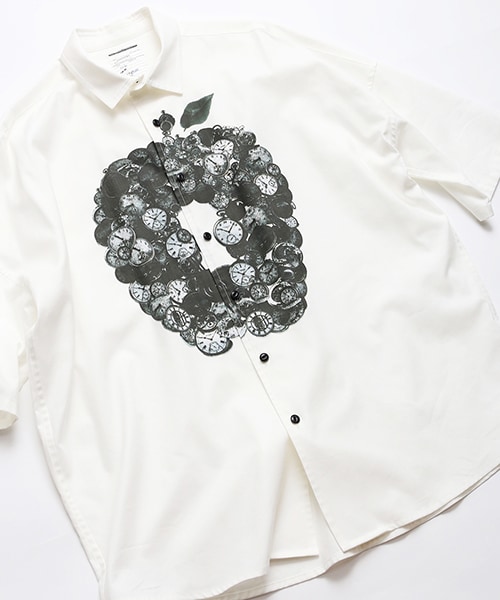 SHAREEF（シャリーフ）の「APPLE OF TIME S/S BIG SHIRTS BLK 5月入荷