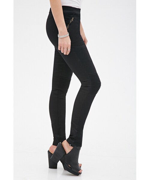 FOREVER 21(フォーエバー トゥエンティーワン)の「FOREVER 21 Tonal Topstitched Skinny Pants(デニムパンツ・レディース・Black・X-Small/Small/Medium/Large)」の6枚目の写真