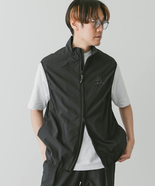 URBAN RESEARCH DOORS（アーバンリサーチドアーズ）の「『セットアップ対応』URDリップストップナイロンベスト（ジャケット/アウター・メンズ・TAUPE/BLACK/NAVY・M/L）」の14枚目の写真