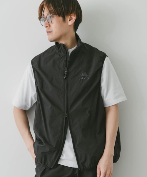 URBAN RESEARCH DOORS（アーバンリサーチドアーズ）の「『セットアップ対応』URDリップストップナイロンベスト（ジャケット/アウター・メンズ・TAUPE/BLACK/NAVY・M/L）」の11枚目の写真