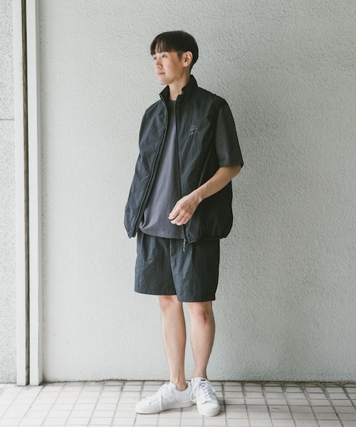 URBAN RESEARCH DOORS（アーバンリサーチドアーズ）の「『セットアップ対応』URDリップストップナイロンベスト（ジャケット/アウター・メンズ・TAUPE/BLACK/NAVY・M/L）」の7枚目の写真