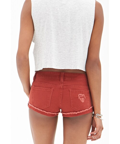 FOREVER 21(フォーエバー トゥエンティーワン)の「FOREVER 21 Distressed Denim Shorts(その他パンツ・レディース・Rust/Teal/Black・27/28/29/30)」の5枚目の写真