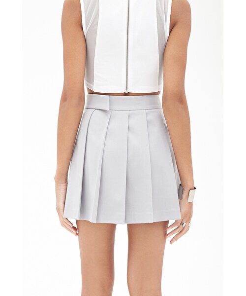 FOREVER 21(フォーエバー トゥエンティーワン)の「FOREVER 21 Pleated Mini Skirt(スカート・レディース・Black/Light grey・X-Small/Small/Medium/Large)」の5枚目の写真
