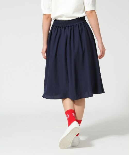 LOWRYS FARM（ローリーズファーム）の「カラーフレアミモレスカート（スカート・レディース・オフ/ピンク/ブルー/ネイビー・Ｆ）」の6枚目の写真