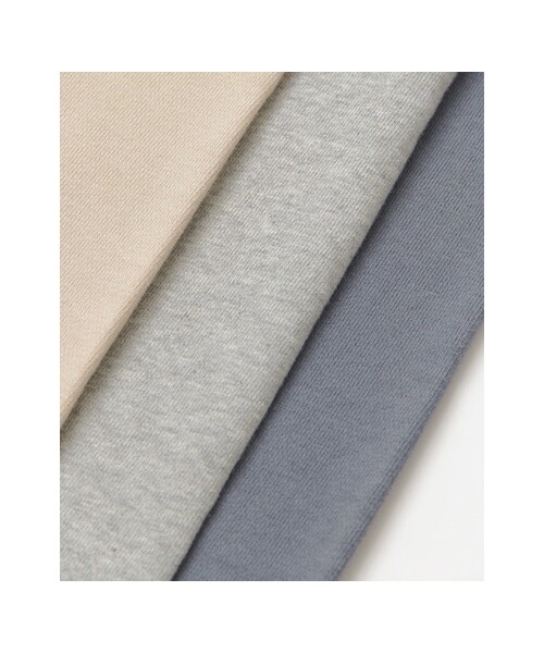 KBF（ケイビーエフ）の「KBF+　ショートネックスエットトップス（トップス・レディース・GRAY/BEIGE/BLUE・one）」の13枚目の写真