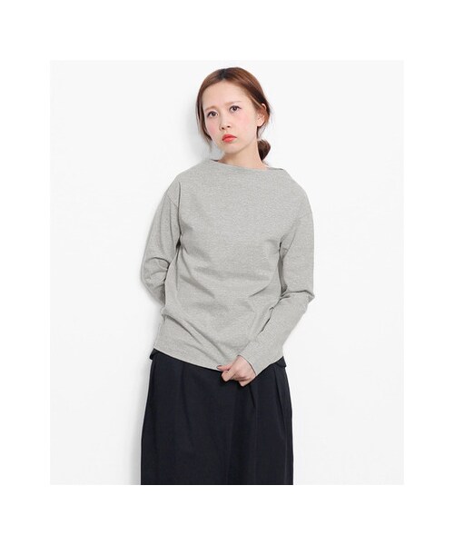 KBF(ケイビーエフ)の「ボトルネックTシャツ(トップス・レディース・OFF/GRAY/RED/NAVY・one)」の6枚目の写真