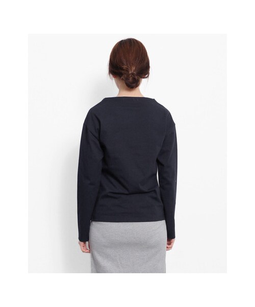 KBF(ケイビーエフ)の「ボトルネックTシャツ(トップス・レディース・OFF/GRAY/RED/NAVY・one)」の10枚目の写真