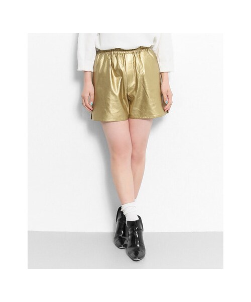 KBF(ケイビーエフ)の「メタリックショートパンツ(パンツ・レディース・SILVER/GOLD/BLUE/BLACK・one)」の9枚目の写真