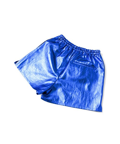 KBF(ケイビーエフ)の「メタリックショートパンツ(パンツ・レディース・SILVER/GOLD/BLUE/BLACK・one)」の15枚目の写真