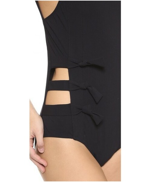 Chloe Sevigny for Opening Ceremony（クロエセヴィニーフォーオープニングセレモニー）の「Chloe Sevigny for Opening Ceremony Chandler Bow Harness Swimsuit（水着・レディース・Black・L/XS/S/M）」の4枚目の写真