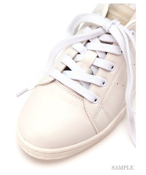 SNIDEL(スナイデル)の「ヴィンテージテニスシューズ(スニーカー・レディース・WHTxBEG/WHTxBLK・S/M/L)」の6枚目の写真