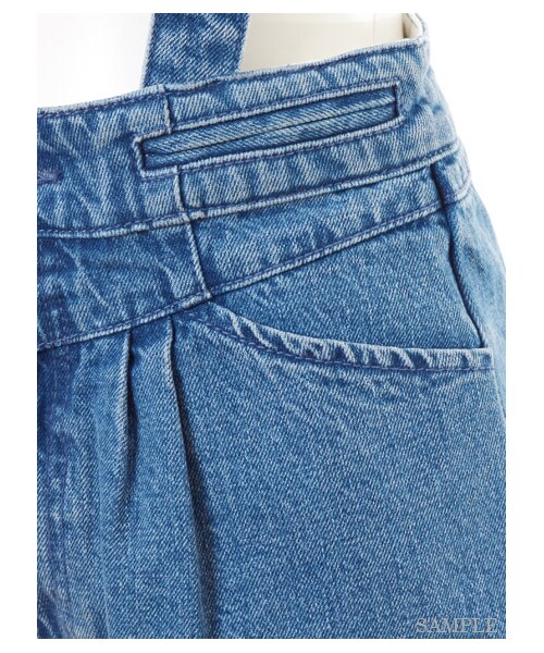 LILY BROWN（リリーブラウン）の「サスペンダー付ショートパンツ（ショートパンツ・レディース・BLU/DBLU・0/1）」の9枚目の写真