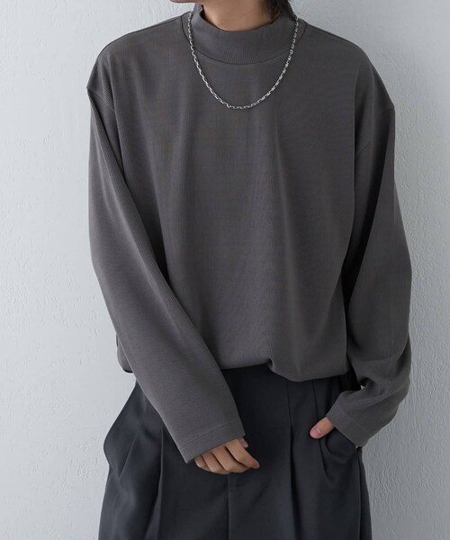 COLONY 2139（コロニートゥーワンスリーナイン）の「【8.19(土)12:00販売 】ドレープリブ長袖ハイネック（Tシャツ/カットソー・メンズ・ホワイト/グレー/ブラック・M/L）」の3枚目の写真