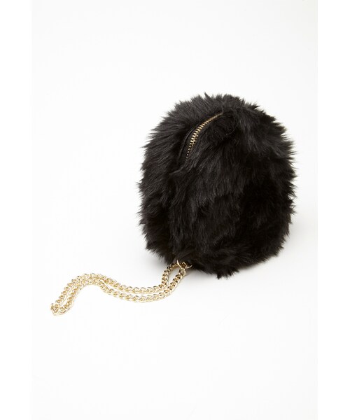 FOREVER 21（フォーエバー トゥエンティーワン）の「FOREVER 21+ Round Faux Fur Chain-Strap Clutch（クラッチバッグ・レディース・Black・One size）」の4枚目の写真