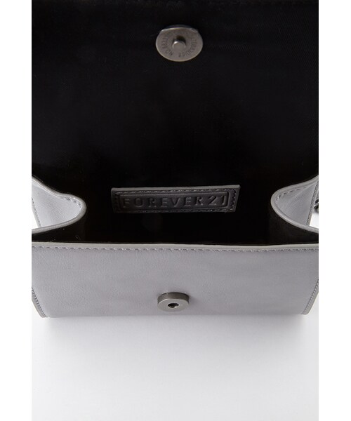 FOREVER 21（フォーエバー トゥエンティーワン）の「FOREVER 21 Faux Leather Crossbody（ショルダーバッグ・レディース・Taupe/Blush/Black/Grey・One size）」の13枚目の写真