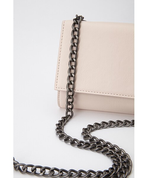 FOREVER 21（フォーエバー トゥエンティーワン）の「FOREVER 21 Faux Leather Crossbody（ショルダーバッグ・レディース・Taupe/Blush/Black/Grey・One size）」の18枚目の写真