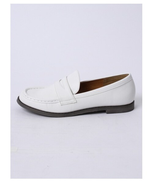 earth music&ecology(アースミュージックアンドエコロジー)の「ベーシックローファー(パンプス・レディース・オフホワイト/ブラック・22.5cm/23cm/23.5cm/24cm/24.5cm)」の3枚目の写真