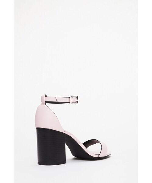 FOREVER 21(フォーエバー トゥエンティーワン)の「FOREVER 21 Ankle Strap Faux Leather Sandals(サンダル・レディース・White/Black/Pink/Periwinkle・7.5/10/6/6.5/9/8.5/5.5/7/8)」の6枚目の写真