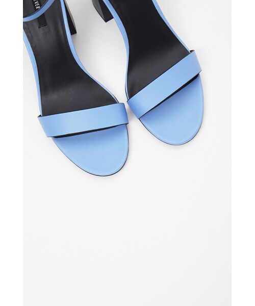 FOREVER 21(フォーエバー トゥエンティーワン)の「FOREVER 21 Ankle Strap Faux Leather Sandals(サンダル・レディース・White/Black/Pink/Periwinkle・7.5/10/6/6.5/9/8.5/5.5/7/8)」の13枚目の写真
