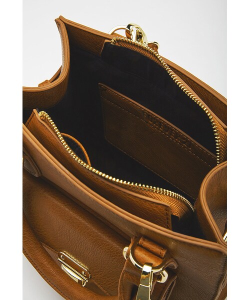 FOREVER 21(フォーエバー トゥエンティーワン)の「FOREVER 21 Structured Faux Leather Satchel(ショルダーバッグ・レディース・Taupe/Black/Tan・One size)」の17枚目の写真