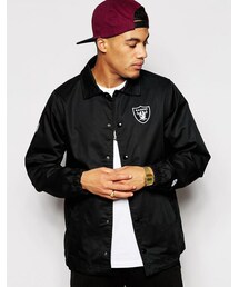 NEW ERA RAIDERS ジャケット ブラック NEW ERA（ニューエラ）の「New Era NFL Raiders Coach Jacket