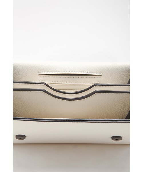 FOREVER 21（フォーエバー トゥエンティーワン）の「FOREVER 21+ Chain Strap Crossbody（ショルダーバッグ・レディース・Black/Cream/Yellow/Grey・One size）」の19枚目の写真