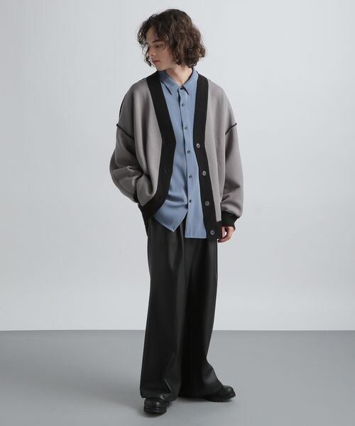 HARE(ハレ)の「リバーシブルデザインオーバーカーディガン(トップス・ブラック09/オレンジ46/ブラウン54・S/M)」の4枚目の写真