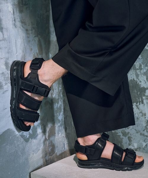 HARE（ハレ）の「ベルトスニーカーSサンダル（シューズ・メンズ・ブラック09・S/M/L）」の3枚目の写真