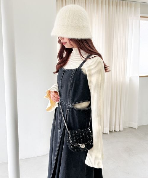 Har　MACHATT オフショルダー ブラック MACHATT オフショルダー トップス