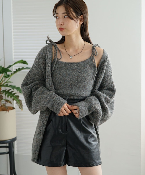 Kastane（カスタネ）の「【8.17(木)12：00発売】リボンニットキャミ×ロングカーデSET（カーディガン/ボレロ・レディース・アイボリー/ブラウン/チャコールグレー/ピンク・F）」の2枚目の写真