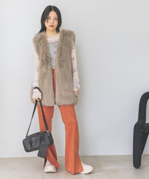 JEANASIS(ジーナシス)の「ヴィンテージレザーライクボストンBAG(バッグ・ブラック系(09)/ブラウン系(52)/グリーン系(78)・FREE)」の4枚目の写真