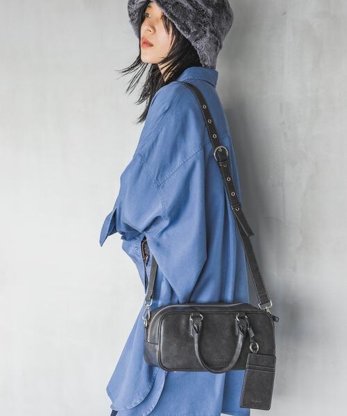 JEANASIS(ジーナシス)の「ヴィンテージレザーライクボストンBAG(バッグ・ブラック系(09)/ブラウン系(52)/グリーン系(78)・FREE)」の13枚目の写真