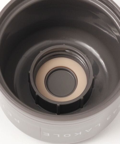 LAKOLE（ラコレ）の「ペットボトル用カップ（食器/キッチン・チャコール18/アイボリー52・F）」の11枚目の写真