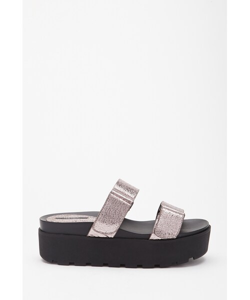 FOREVER 21(フォーエバー トゥエンティーワン)の「FOREVER 21 Faux Leather Flatform Sandals(サンダル・レディース・Mint/Black/Pewter・7/5.5/9/7.5/8.5/6.5/8/6/10)」の15枚目の写真