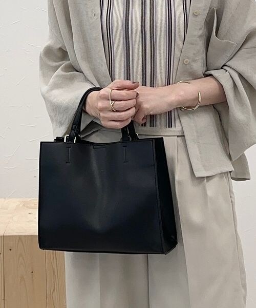 LEPSIM（レプシィム）の「フェイクレザー3WAYバッグ（バッグ・アイボリー08/ブラック09/グレージュ51/ライトブラウン57・ONE SIZE）」の21枚目の写真