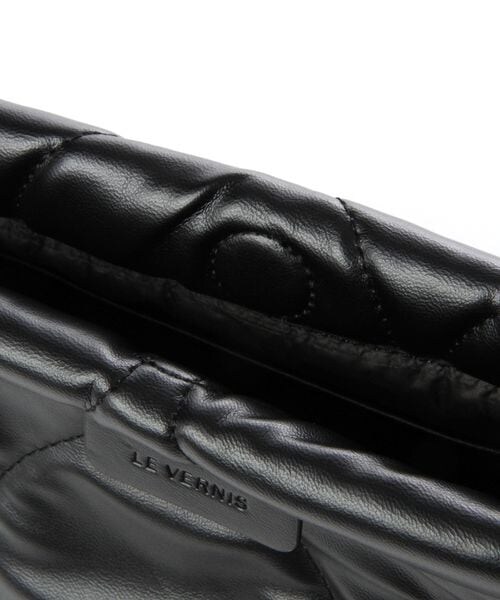 LEPSIM（レプシィム）の「キルティングクラッチ（バッグ・ブラック09/シルバー19・ONE SIZE）」の13枚目の写真