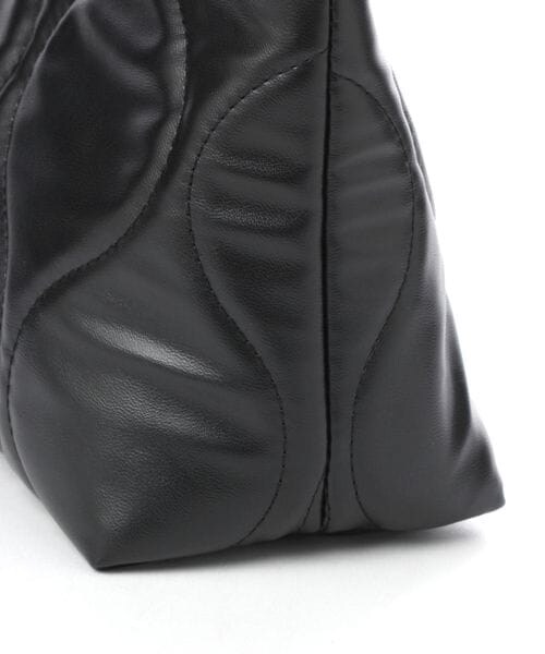 LEPSIM（レプシィム）の「キルティングクラッチ（バッグ・ブラック09/シルバー19・ONE SIZE）」の9枚目の写真