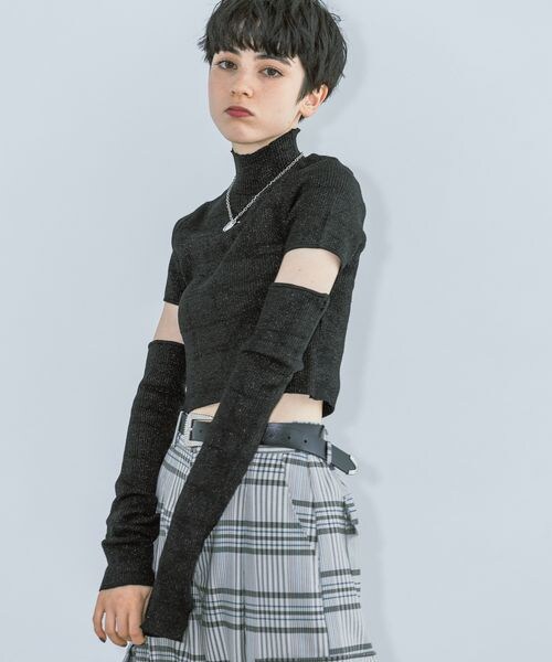 PAGEBOY（ページボーイ）の「2WAYスリーブリブTOPS（トップス・ホワイト系01/ブラック系08/ブラック09・F）」の12枚目の写真