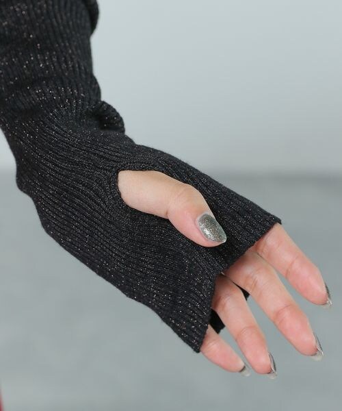 PAGEBOY（ページボーイ）の「2WAYスリーブリブTOPS（トップス・ホワイト系01/ブラック系08/ブラック09・F）」の22枚目の写真